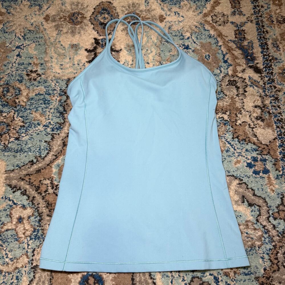 Lululemon free to be tank 8